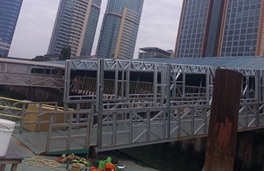 Zanfast Ferries - Walkway