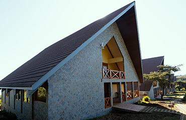 Kimarishe Serengati Lodges